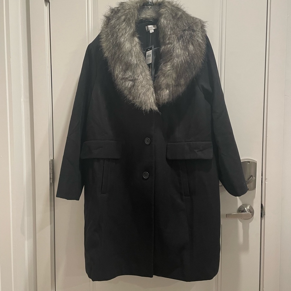 Black Coat from Avenue